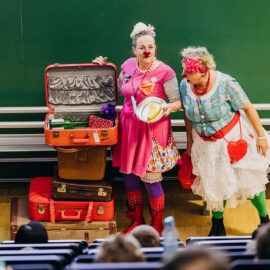 Universitätsklinikum Würzburg: Schlawine & Machnix unter dem Motto „Pflege Deine Freude“