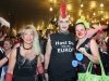 Herr-Soeder-hat-noch-paar-Euros-fuer-die-Lachtraenen-gefunden