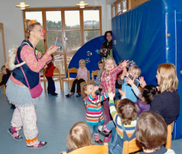 klinikclowns-spendenuebergaben-2011-02